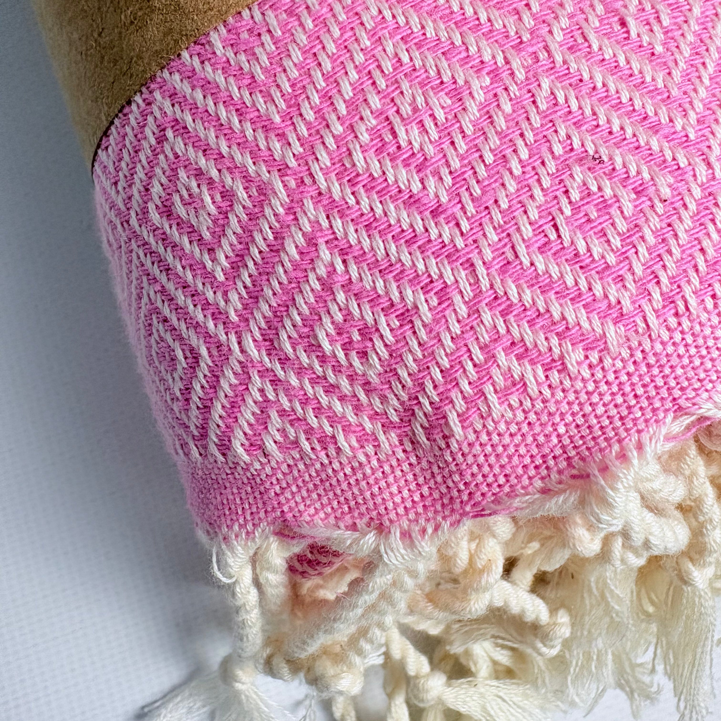 Diamond Turkish Beach Towel with Mid Border – 100% Cotton, Pink