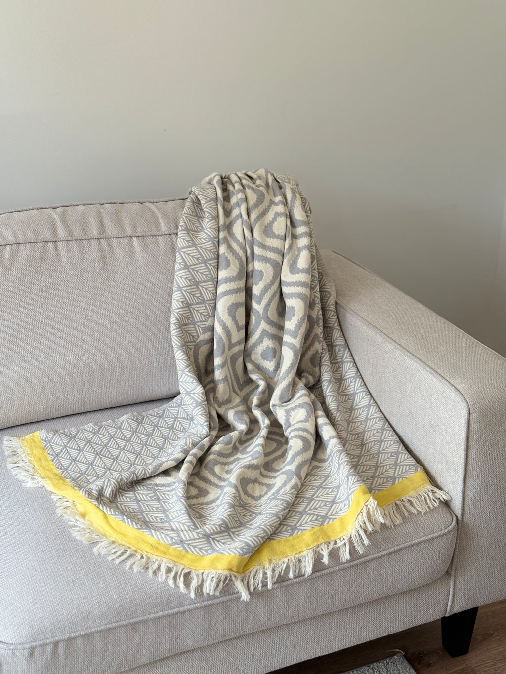 Turkish Throw Blanket – 100% Cotton, Grey-Yellow
